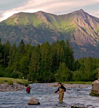 Alaska lodging information for fishing travelers